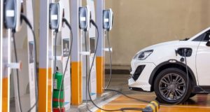 نصب ایستگاه شارژ خودروهای برقی