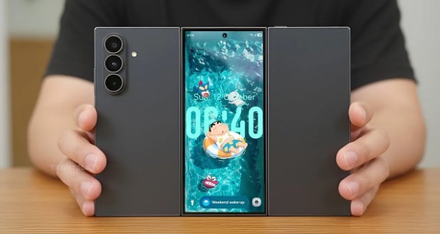 گلکسی زد تری‌فولد