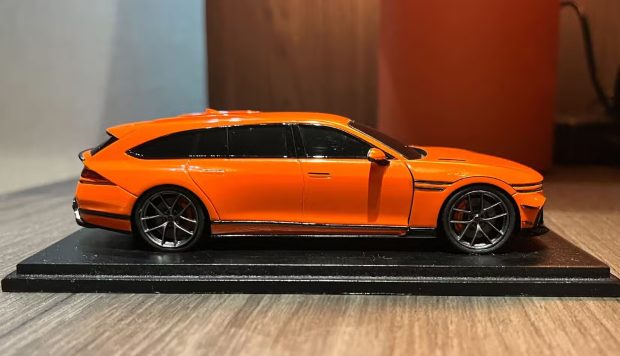 جنسیس G90 مگما