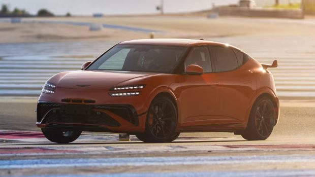 جنسیس GV60 Magma