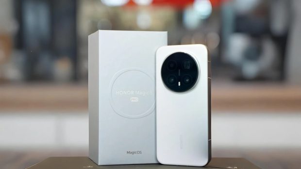 باریکترین گوشی جهان