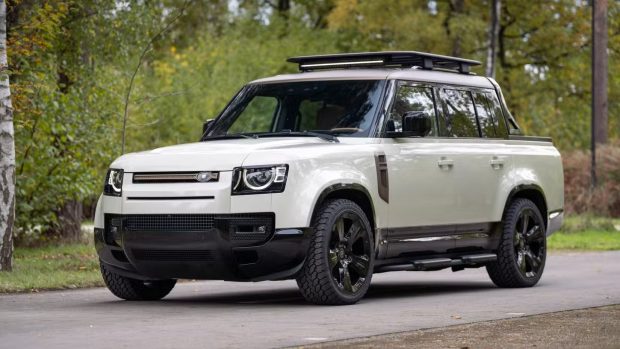 لندروور دیفندر