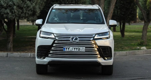 لکسوس LX 600