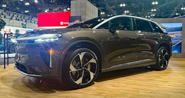 لوسید گراویتی تورینگ ۲۰۲۶