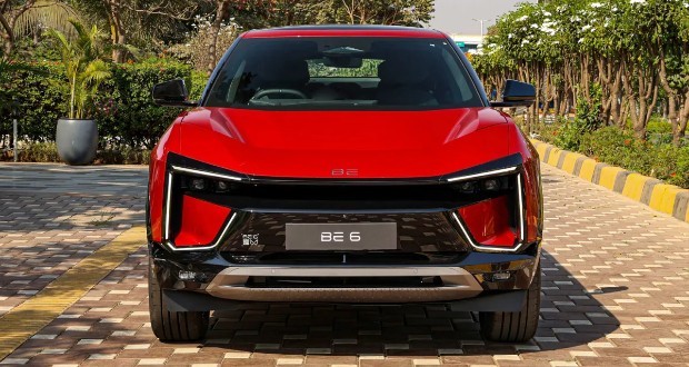 ماهیندرا BE 6