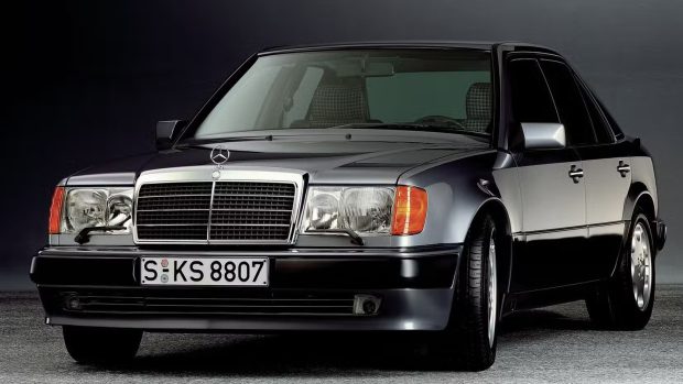 مرسدس قدیمی