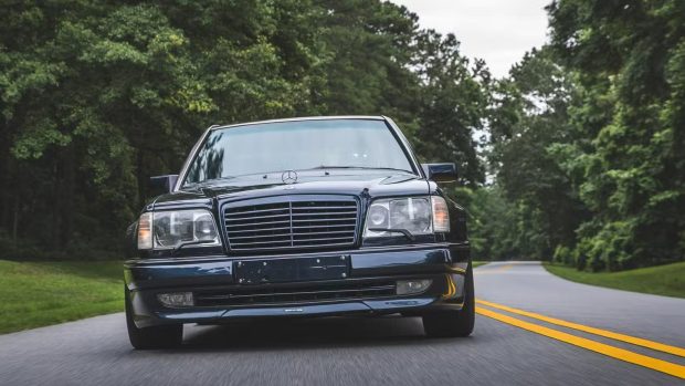 مرسدس قدیمی