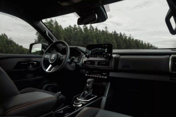 میتسوبیشی تریتون