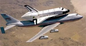 جابجایی شاتل فضایی