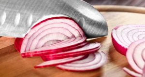 خرد کردن پیاز