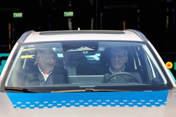 واردات تاکسی‌های برقی