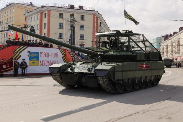 ضعف مهندسی تانک T-80BVM