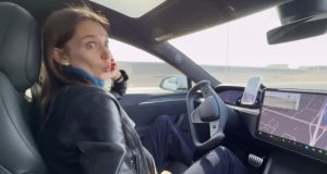 حالت مد مکس در اتومبیل‌های تسلا