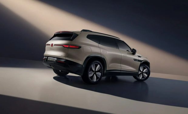 فولکس واگن آی دی یونیکس 08