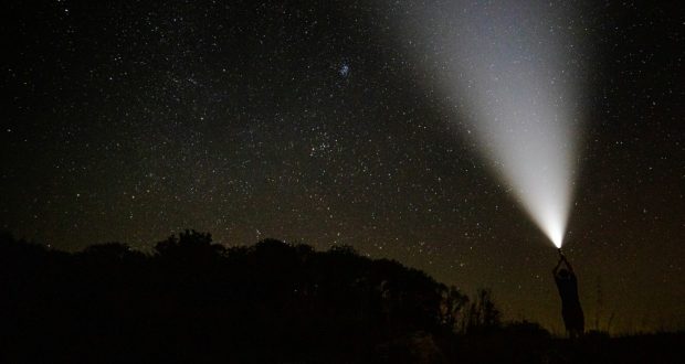 بهترین چراغ قوه کوهنوردی