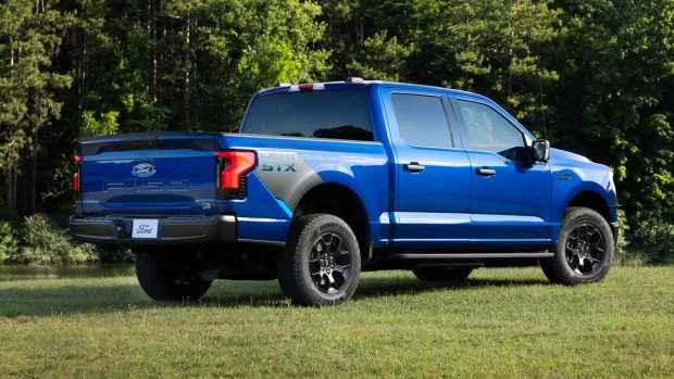 نسل جدید فورد F-150 لایتنینگ