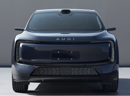 شاسی بلند برقی آئودی E7X