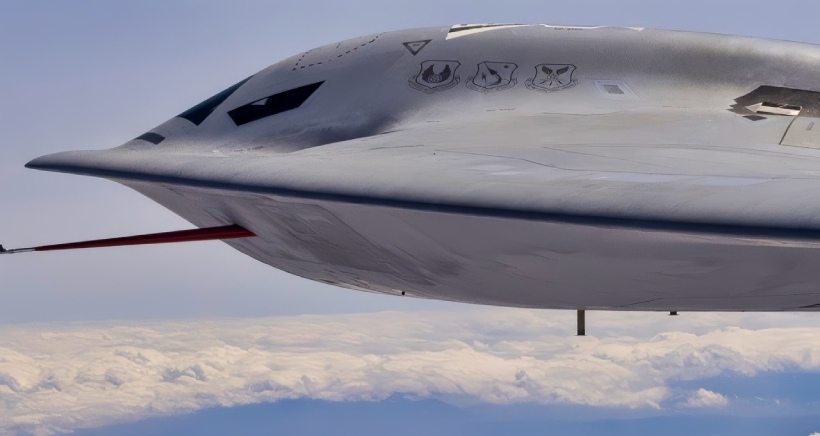 بمب‌افکن بی ۲۱ رایدر