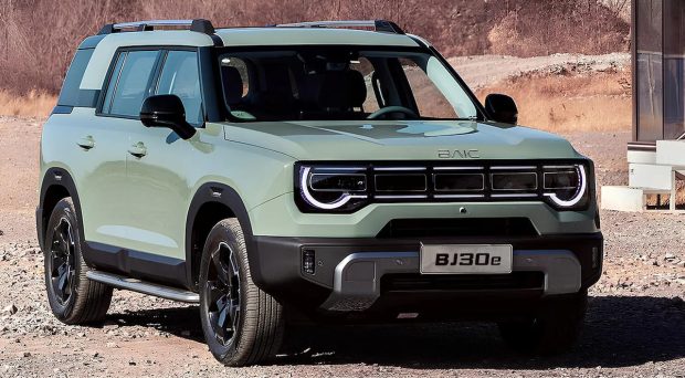 نمای جلو بایک BJ30e دیار خودرو