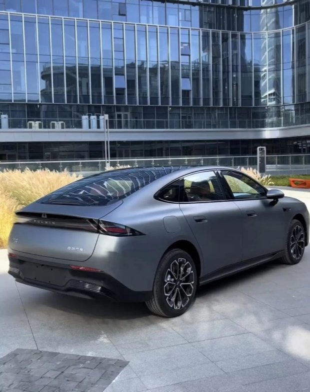 طراحی چری فالوین A9