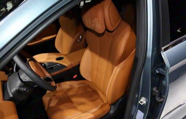 نمای کابین چری جتور X90 پرو 2026