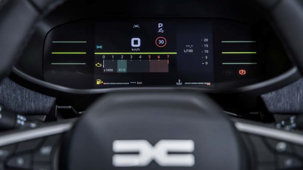 نمای کابین داچیا ساندرو 2026