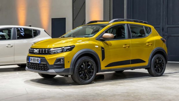 نمای جلو داچیا ساندرو استپ‌وی 2026