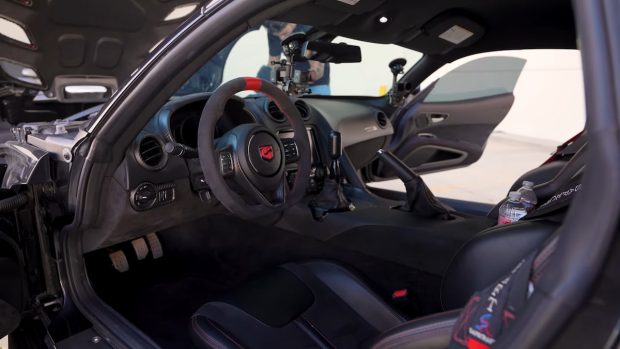 نمای کابین دوج وایپر ACR