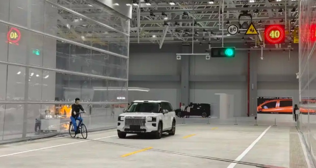 بزرگترین مرکز تست تصادف جهان