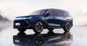 شاسی‌بلند هیبریدی پرچمدار هواوی و بائوجون با نام Huajing S