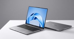 لپ‌تاپ هواوی HM740