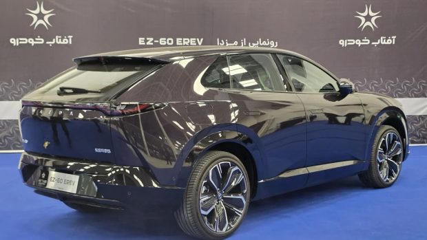نمای عقب مزدا EZ‑60