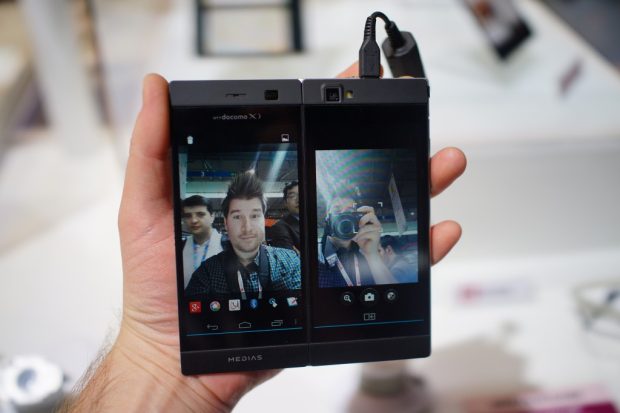 گوشی‌های تاشو