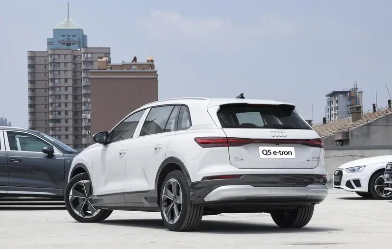 قیمت جدید آئودی Q5 e-tron وارداتی