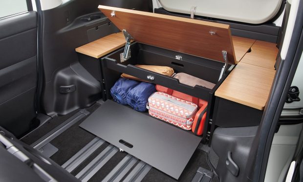 نمای کابین نیسان سرنا 2026