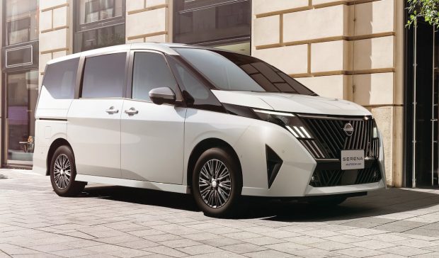 نیسان سرنا 2026