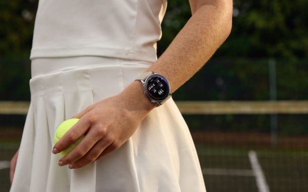 وان پلاس واچ لایت