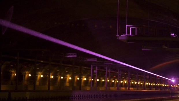 انتقال انرژی با لیزر