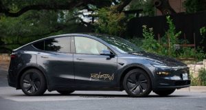 تاکسی رباتیک تسلا