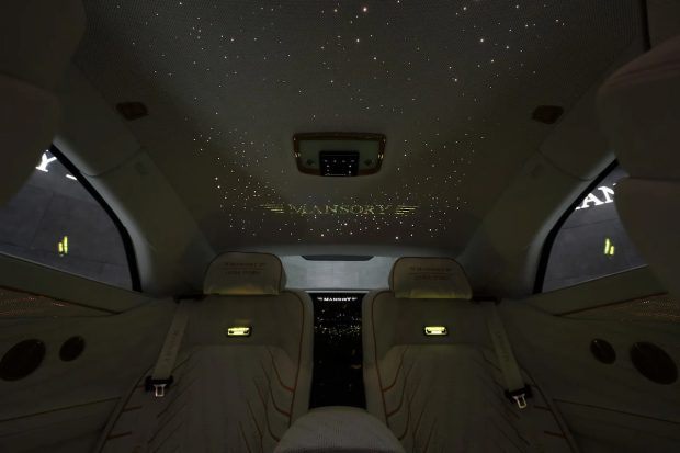 نمای کابین رولزرویس اسپکتر منصوری