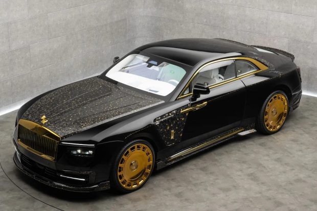 نمای جلو رولزرویس اسپکتر منصوری