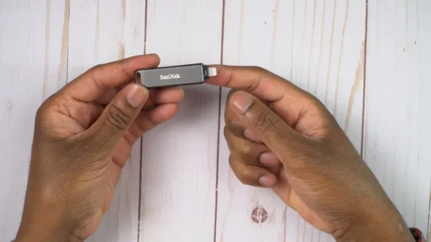 انتقال فایل از آیفون به فلش