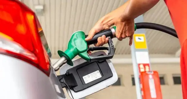 گران شدن بنزین