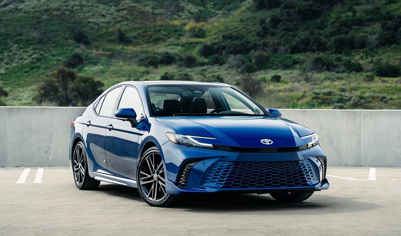 ارزانترین خودروهای هیبریدی 2026 - کمری