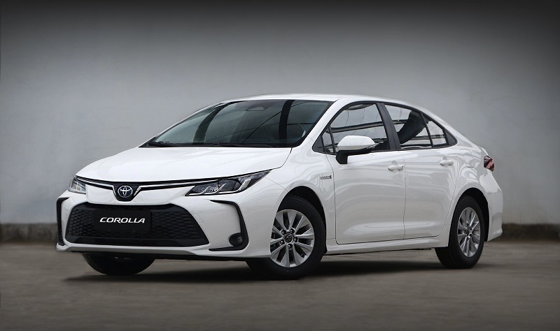 ارزانترین خودروهای هیبریدی 2026 - تویوتا کرولا