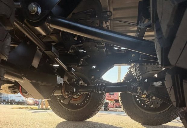 تویوتا تاندرا 6x6