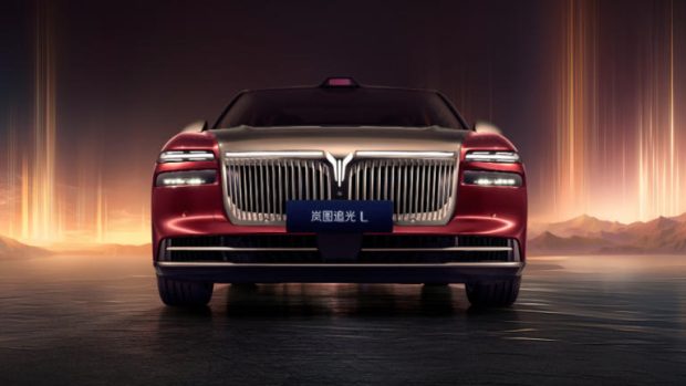 طراحی کابین سدان وویا پشن L