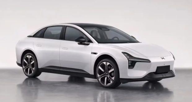 ایکس پنگ مونا M03