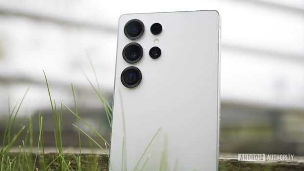 ارتقای شارژ بی سیم سامسونگ