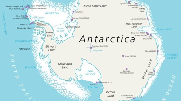 ربات گمشده در قطب جنوب